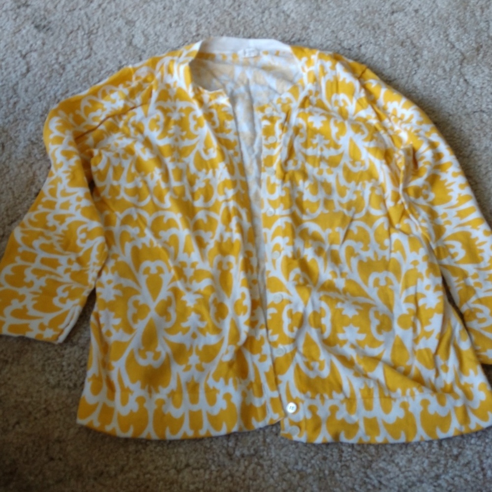 EUC. Yellow and white Cardigan